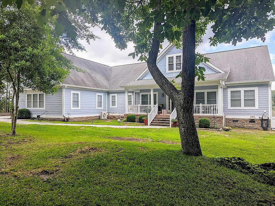 1st image of 211 Creek View Cir