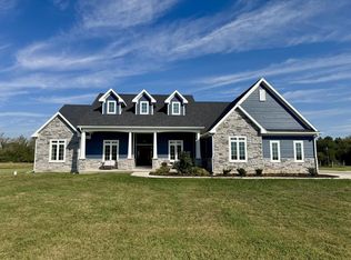 N1853 Clover Rd, Lake Geneva, WI 53147