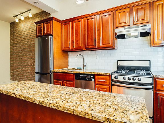 3rd image of 1563 Dekalb Ave APT 4L