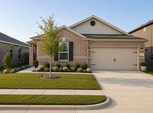 917 Waggoner Dr, Aubrey, TX 76227