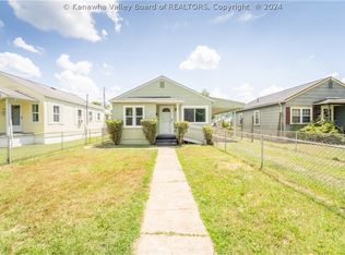 2313 Wilson Ave, Saint Albans, WV 25177