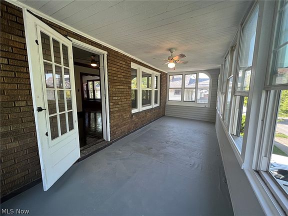 3rd image of 2200 Lewis Dr