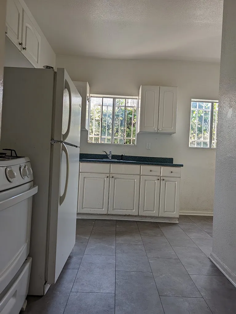 1 bed, 750 sqft, $1,950 — Photo 2