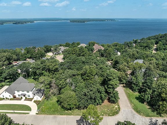 3rd image of 160 Eagles Bluff Blvd