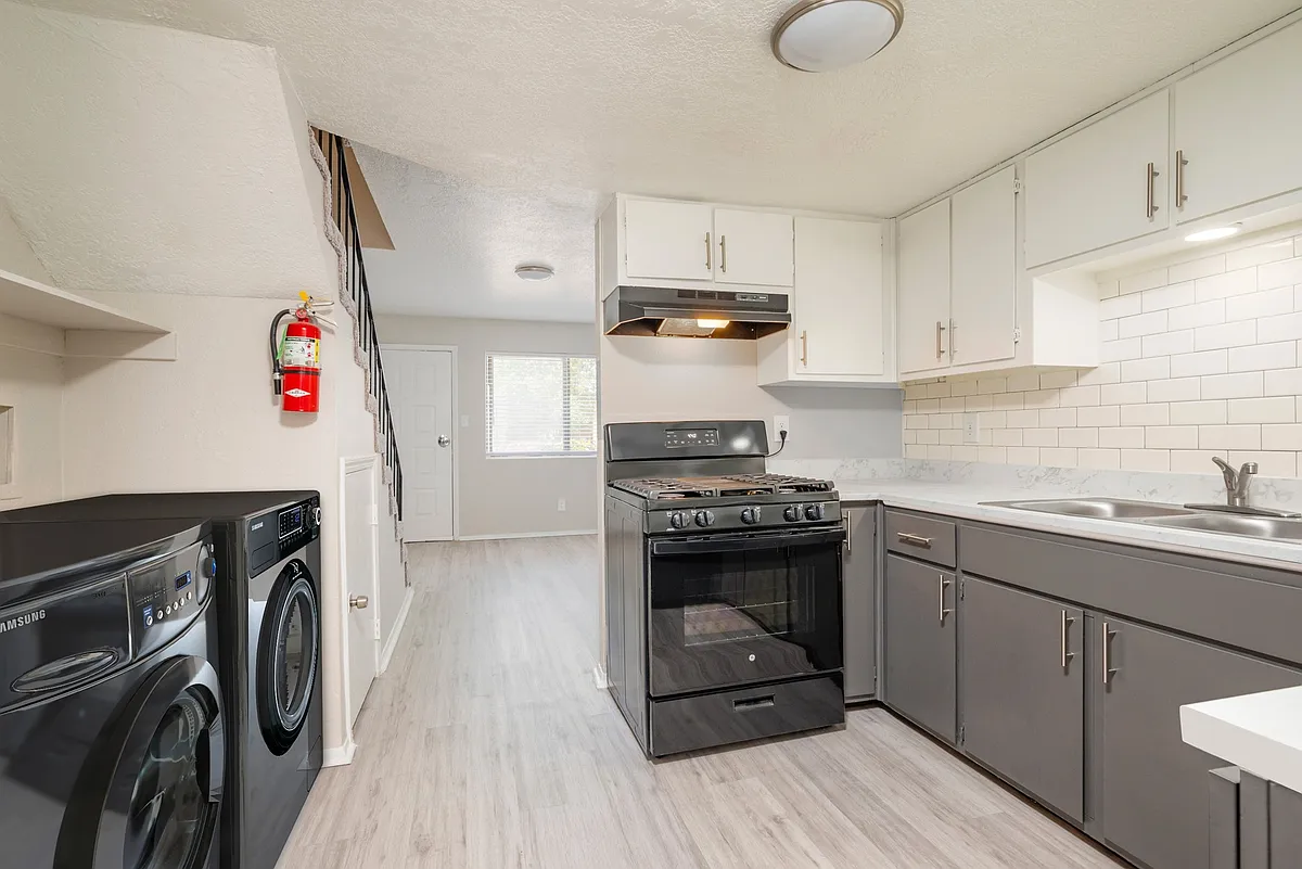 Unit Interior - Spain Townhomes