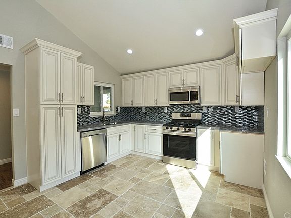 3rd image of 3416 Windsong St
