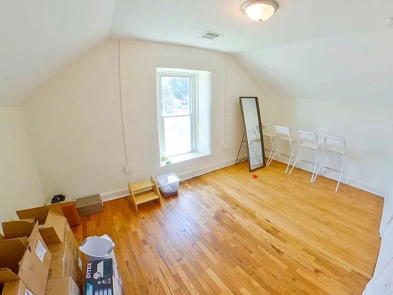 402 Bluemont Ave — Photo 6