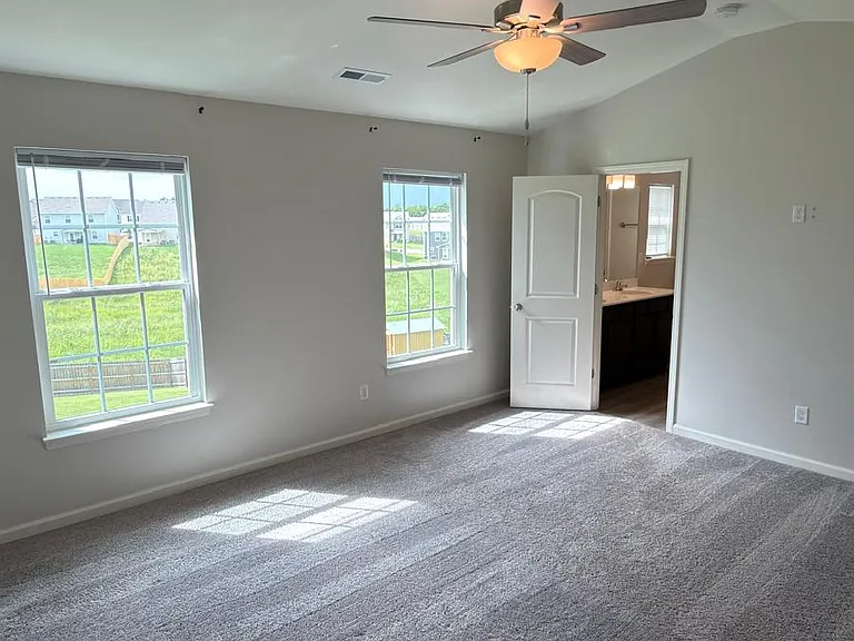 7016 Arbor Ridge Dr — Photo 13