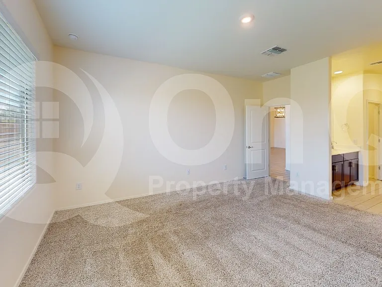 947 S Paseo — Photo 9