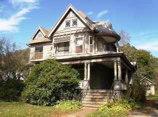 308 4th Ave, Warren, PA 16365