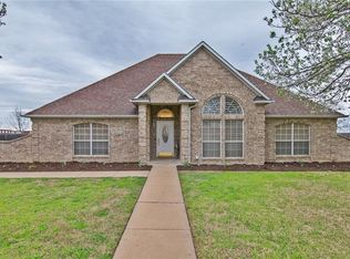 1514 Sunrise Terrace Dr, Lockhart, TX 78644