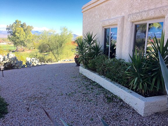 2nd image of 10401 N Sarazen Cir