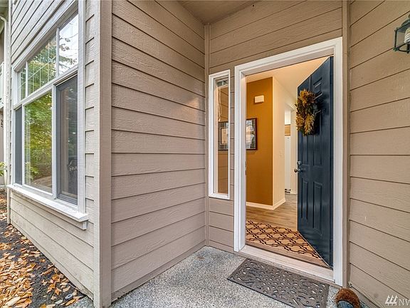 4th image of 4316 Stonebridge Way APT 101