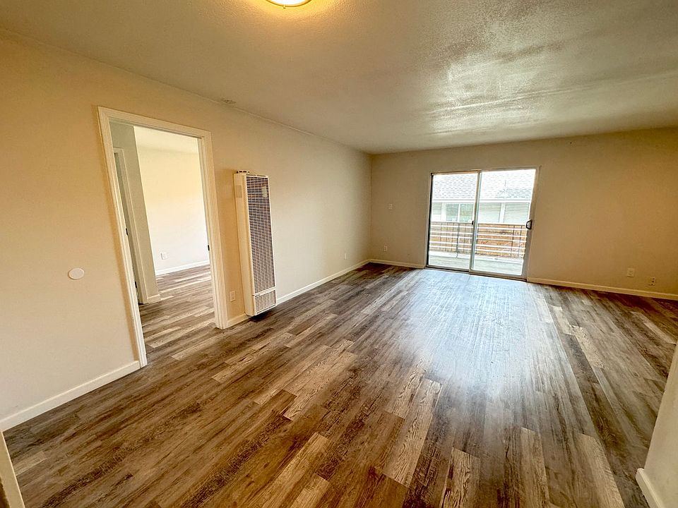 1st image of 417 Harrison Ave APT 6