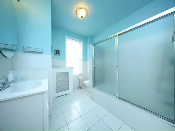 39 Reynolds Street image 13 of 23