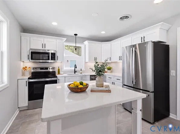 515 S 20th Ave, Hopewell, VA 23860