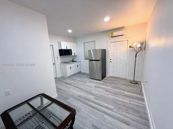 555 SW 132nd Ave #A, Miami, FL 33184