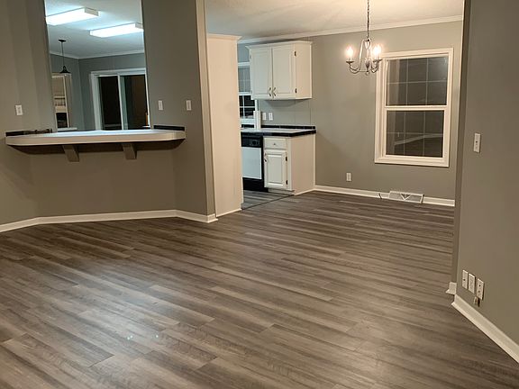 Living, dining area.