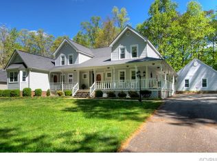 3949 S Fairway Dr, Powhatan, VA