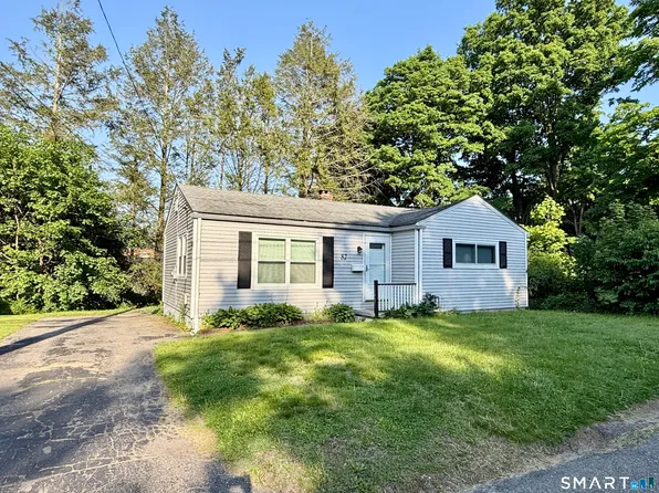 82 Spring St, Torrington, CT 06790
