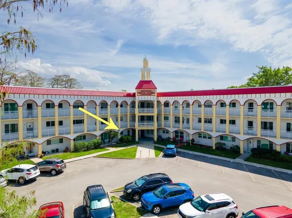 2431 Franciscan Dr APT 9, Clearwater, FL 33763