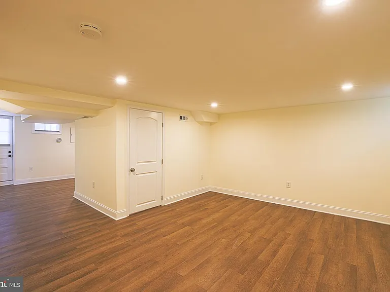 214 Overbrook Rd — Photo 18