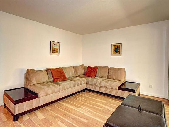 2nd image of 125 Connemara Way APT 31
