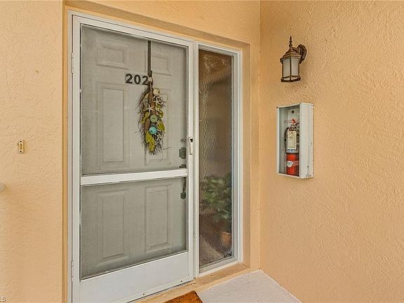 3rd image of 691 Wiggins Lake DR #202