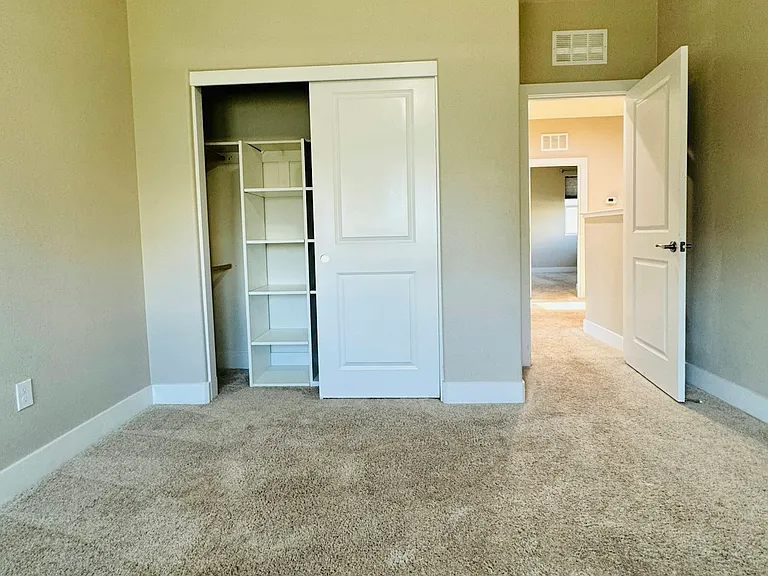 4285 Trolan Ln — Photo 19