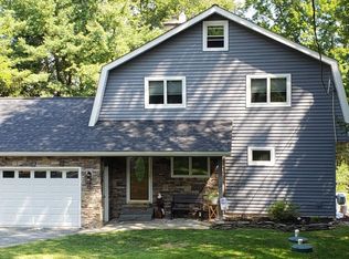 115 Lake Shore Rd, Tafton, PA 18464