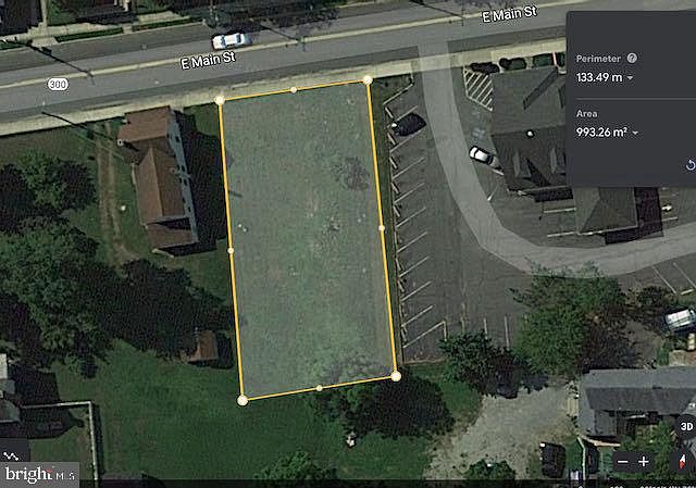 1st image of 111 E Main St