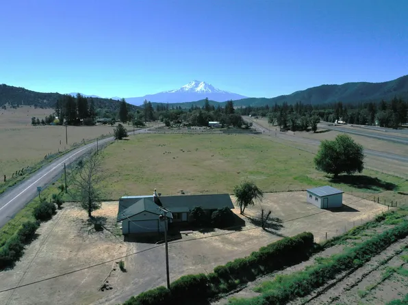 5105 Shamrock Rd, Yreka, CA 96097