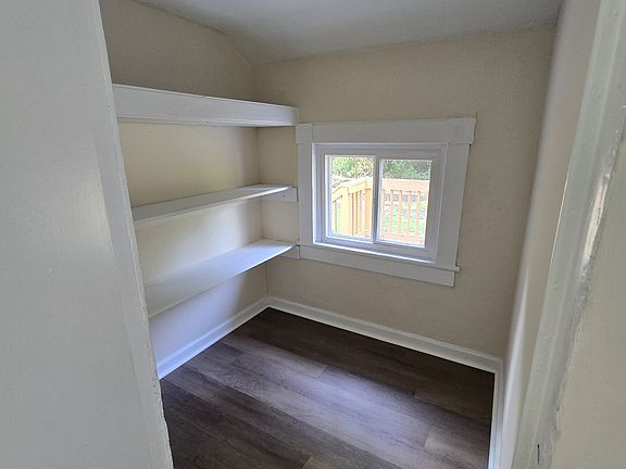 5th image of 2513 Haden Ave #A