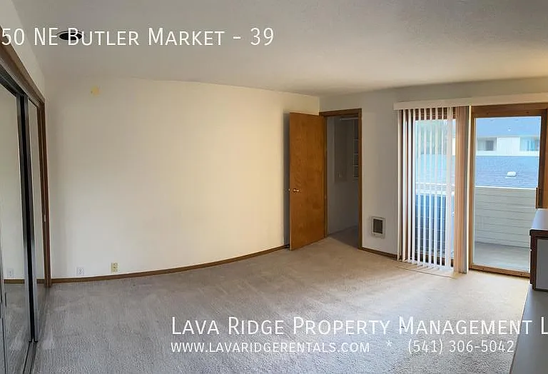 1050 NE Butler Market Rd #39 — Photo 8