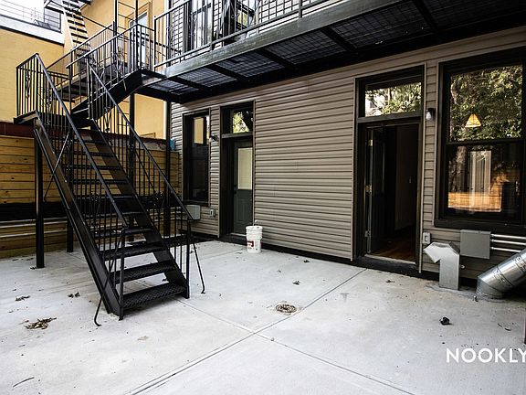 3rd image of 18 Park St #1RR