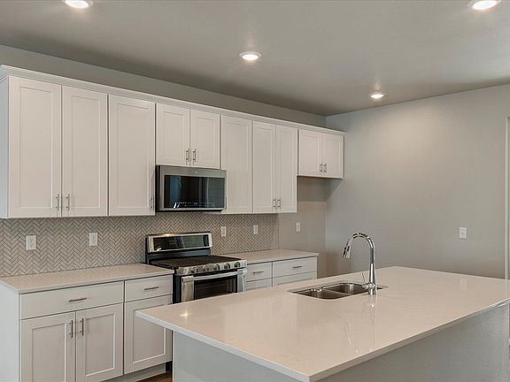 The Belford floorplan, images taken at Vive on Via Varra.