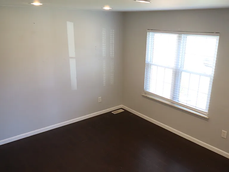 36806 Park Place Dr — Photo 7