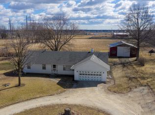 9755 S Carls Dr, Plainfield, IL 60585