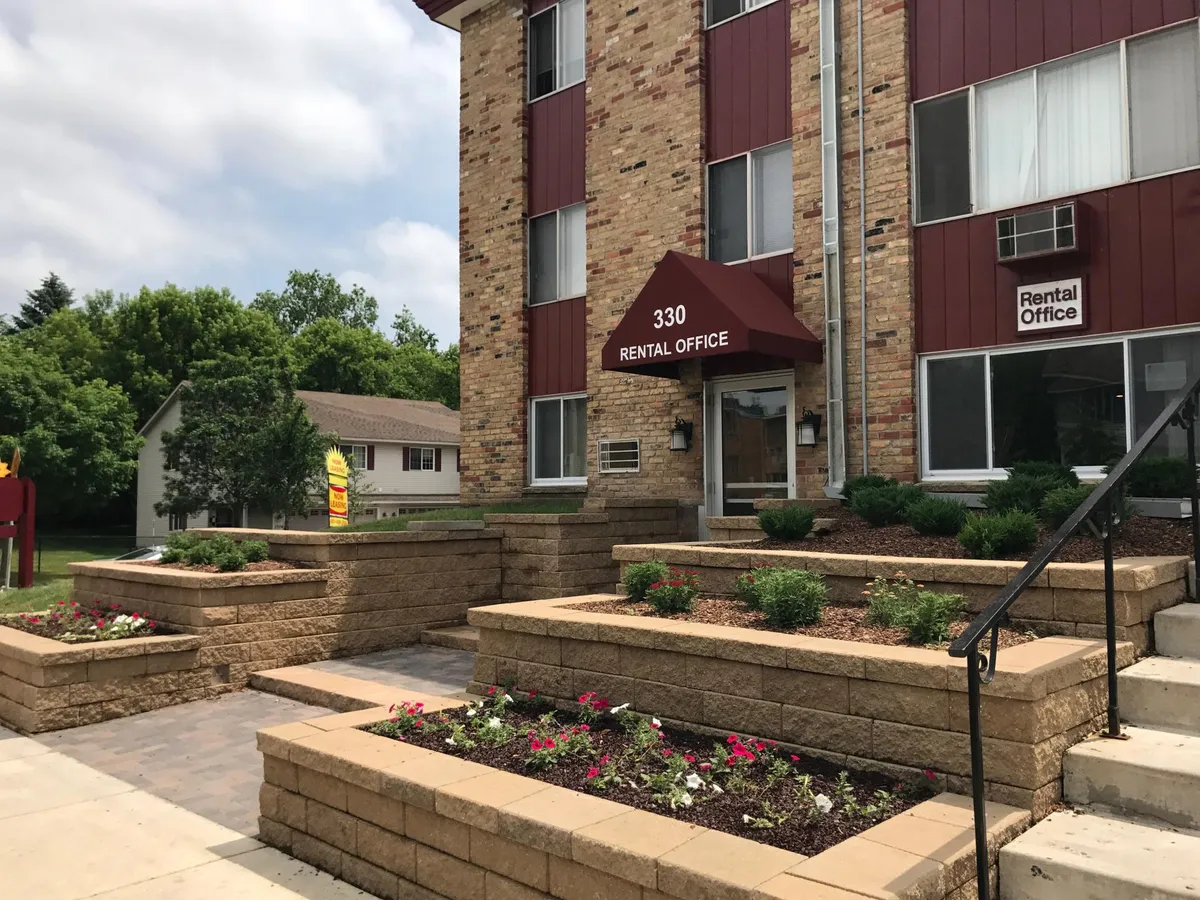 Primary Photo - Cottage Terrace Apartments