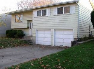 1006 Dawes Ave, Wheaton, IL 60189
