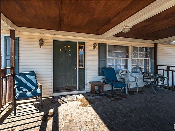 2nd image of 22267 Lansing Dr