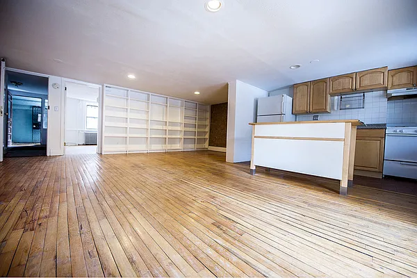 Rented by Stribling | media 15