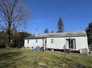 22 Cary Rd, Hyde Park, NY 12538