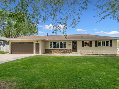 4023 Crestview Dr, Cedar Falls, IA, 50613