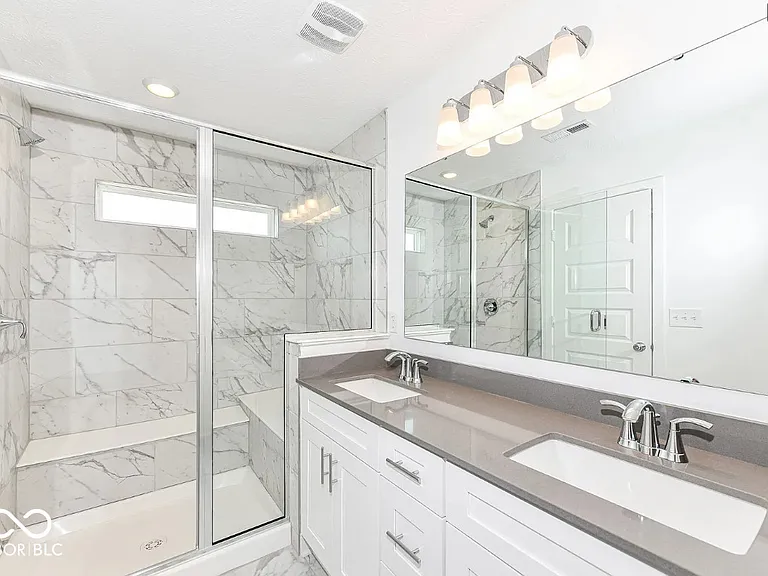 13817 Gatsby Dr — Photo 17