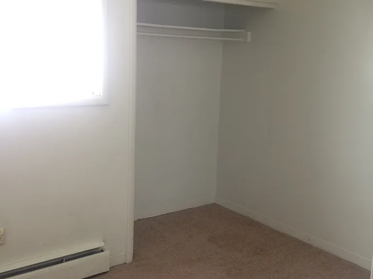 1700 Hillcrest Pr #3 — Photo 2