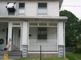 729 S Pennsylvania Ave, Morrisville, PA 19067