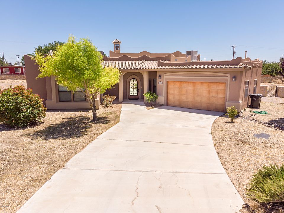 1st image of 1310 Artesia Ct