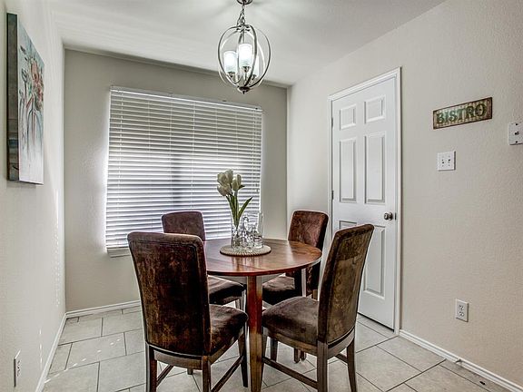 2nd image of 1502 Yellowbird Ct