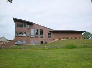 2512 W Sneed Ave, LaPorte, IN 46350